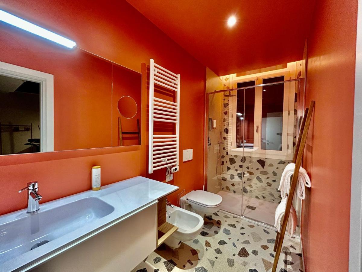 Farini Suites Wi-Fi Venedig Exteriör bild