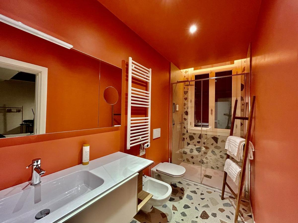 Farini Suites Wi-Fi Venedig Exteriör bild