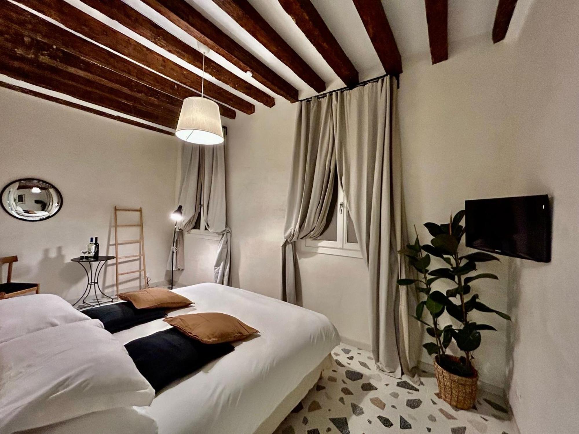 Farini Suites Wi-Fi Venedig Exteriör bild